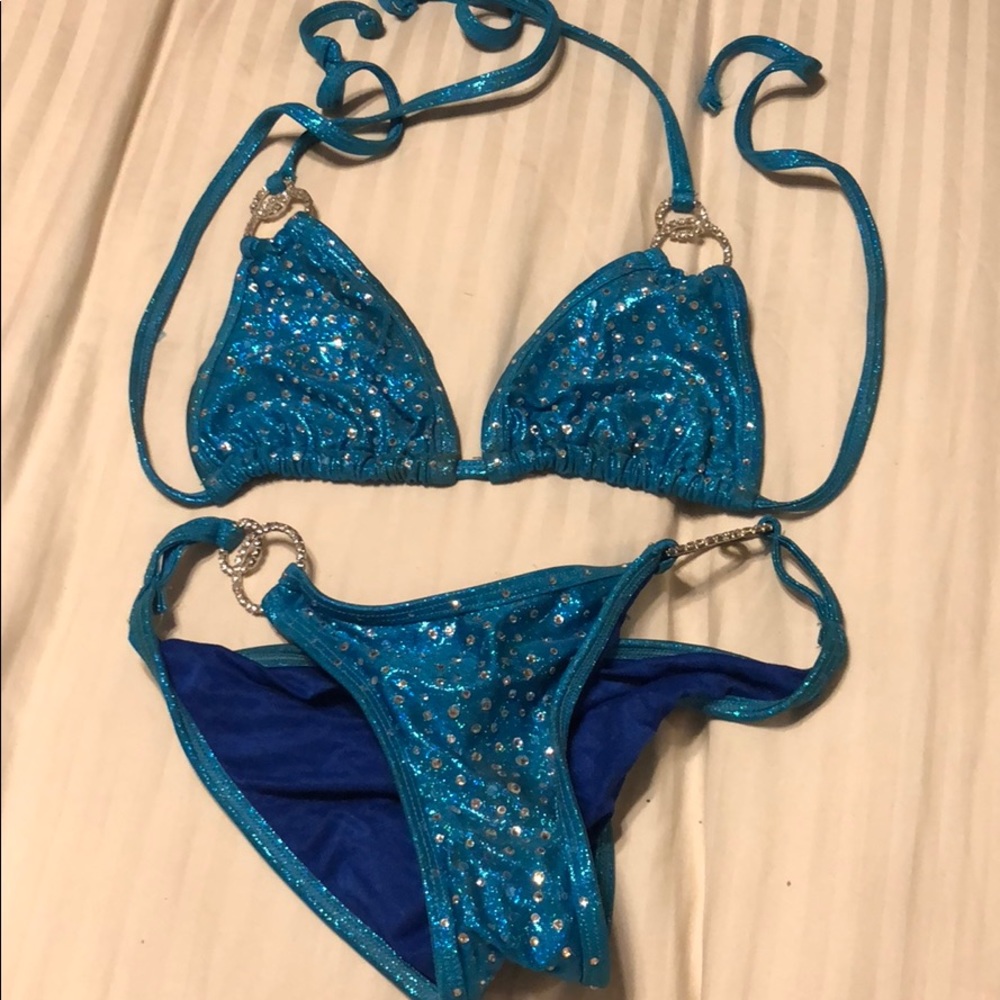 Competition bikini